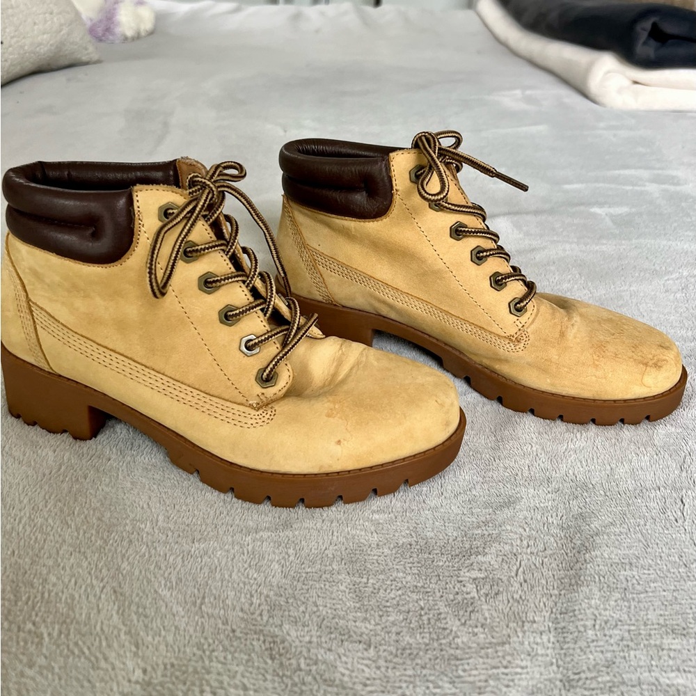 Women's Tan and Brown Ankle Boots